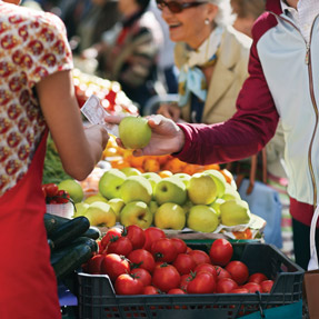 Peer educators can provide patients with practical on-the-ground lifestyle advice such as where to shop for food in their neighborhoods Photo by Photodisc